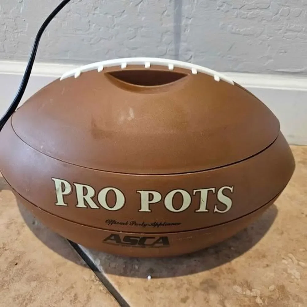 ASCA Pro Pots Football Slow Cooker